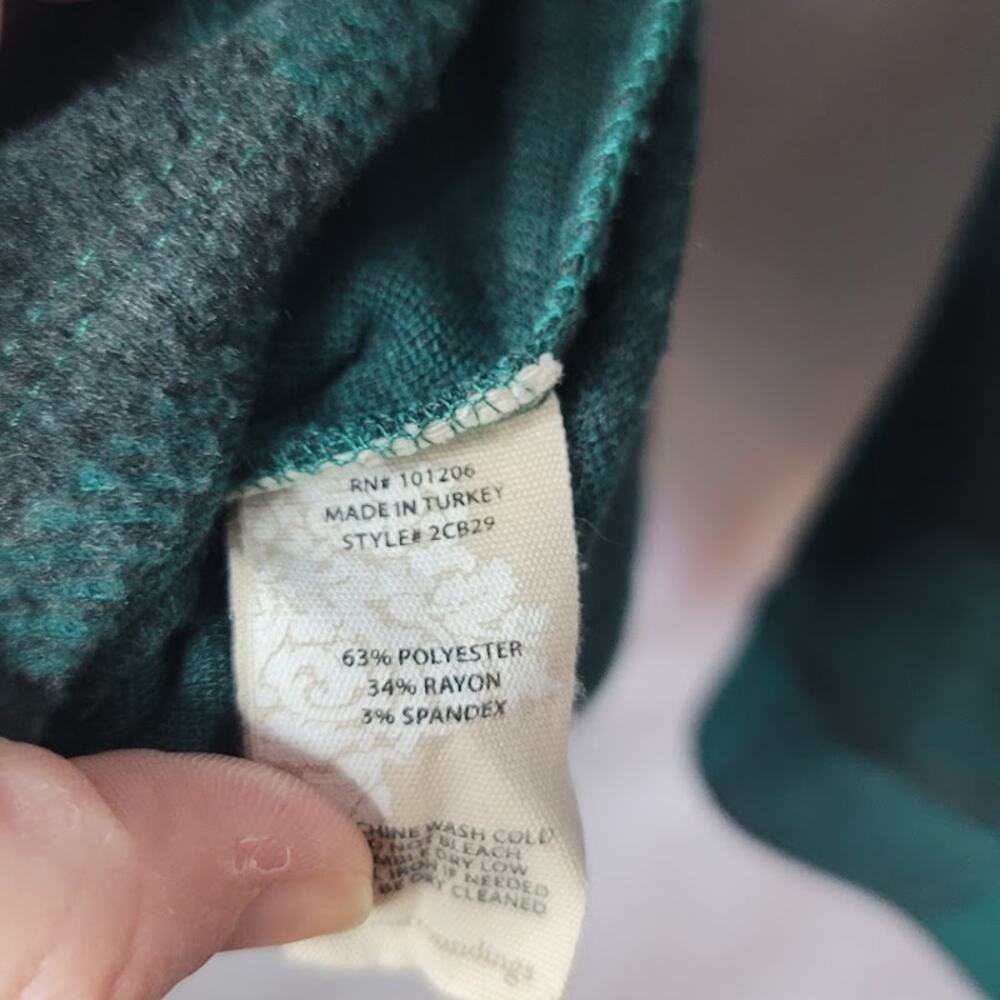 Soft Surroundings- Women's 1/4 button Green/Black tunic- sz Large - Picture 6 of 6